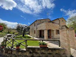 descrizione immagine